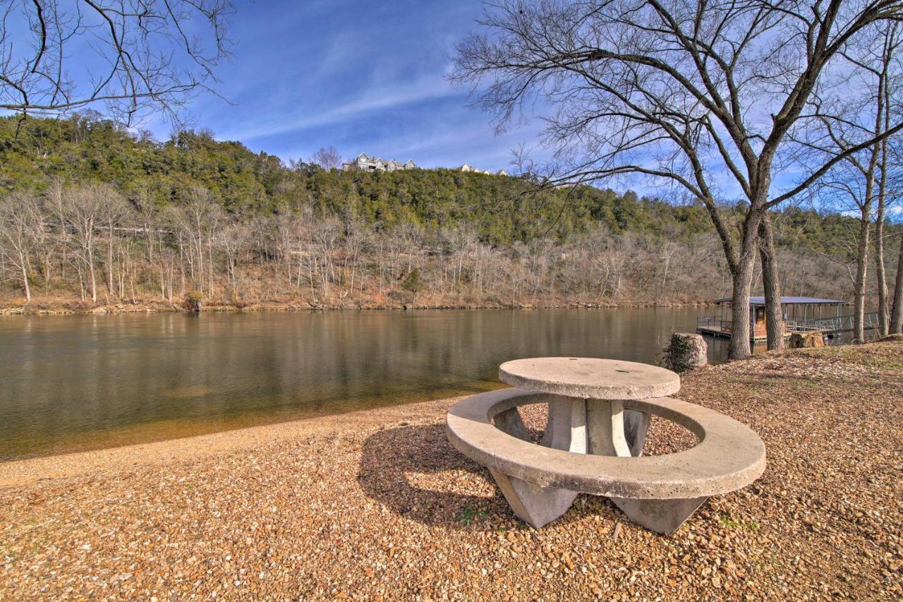 Quiet Hollister Cabin Walk To Lake Taneycomo Luaran gambar